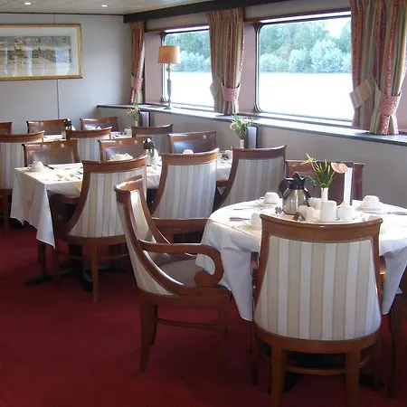 Fairtours Hotelschiff Rex Rheni *** Dusseldorf